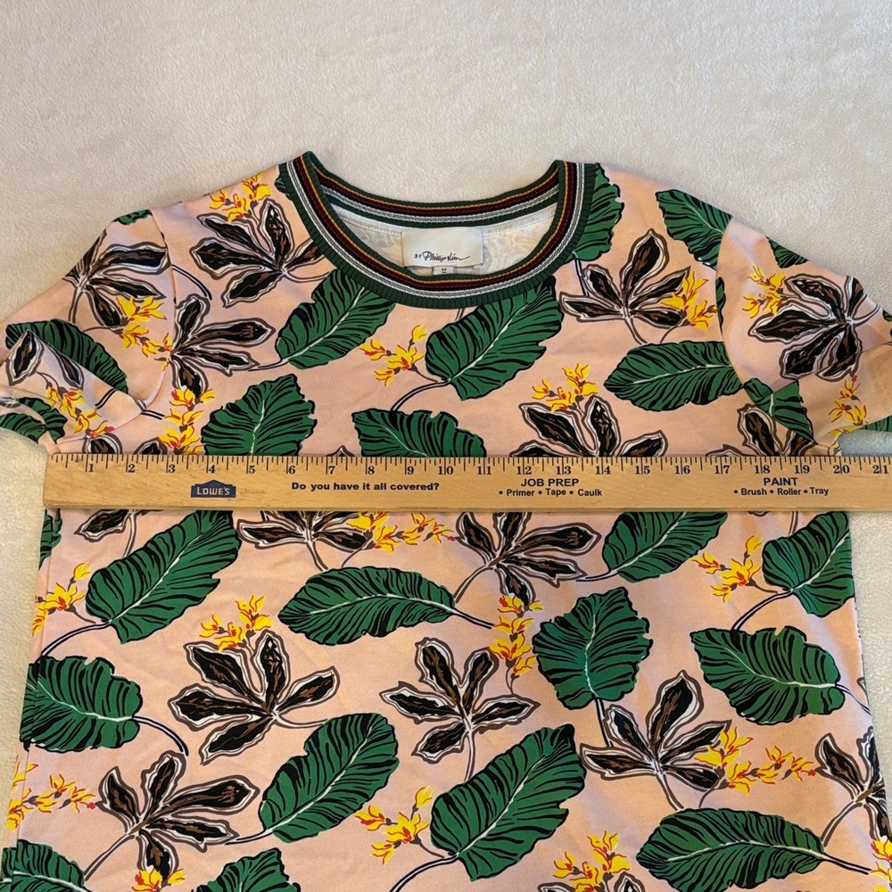3.1 Phillip Lim Short Sleeve Tee Palm Leaf Tropical Print pink green EUC Medium - Picture 8 of 9